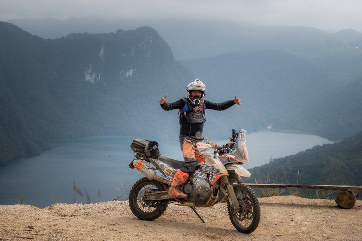 グアテマラ7日間バイク探検