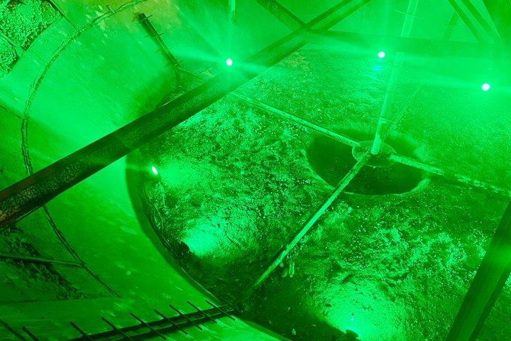 プライベート重慶の隠れた名所:816核施設&武陵山渓谷