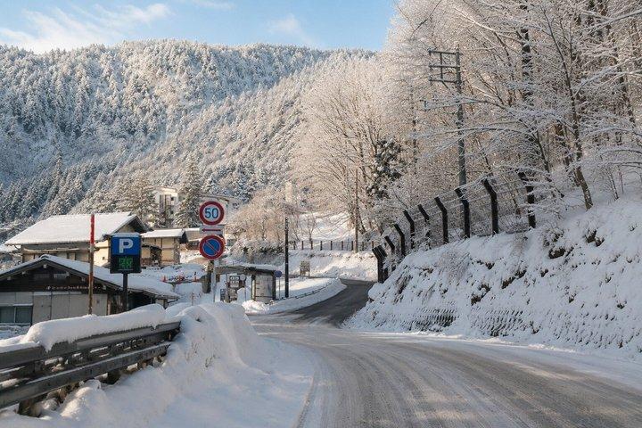名古屋・高山・白川郷 小グループ日帰り旅行