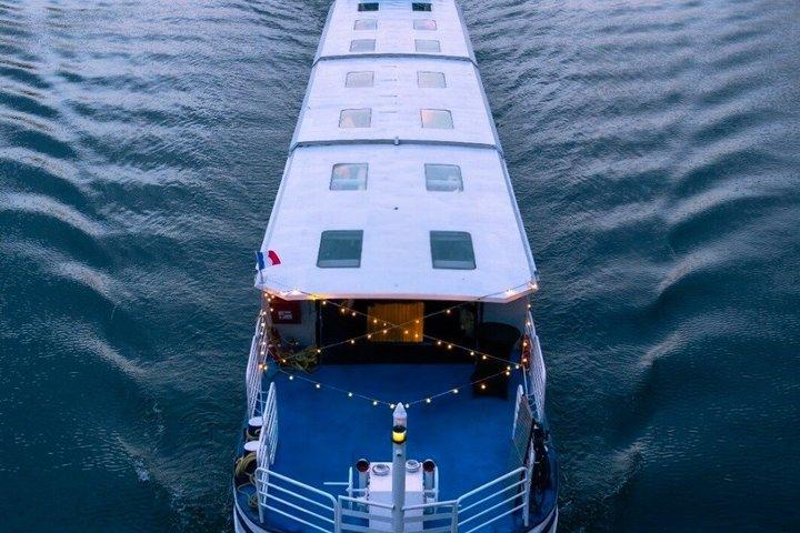 Paris Cruise with All-you-can-eat Premium Steak