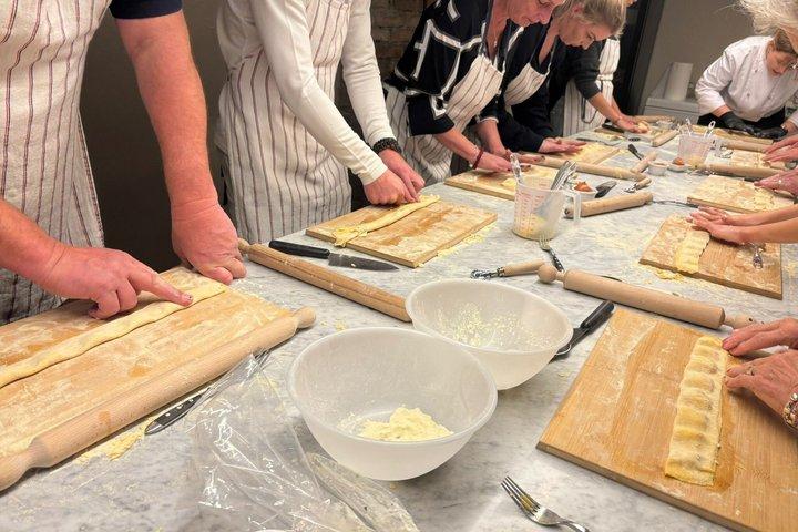 Rom: Pasta-Kochkurs & Colosseum-Eintrittsticket