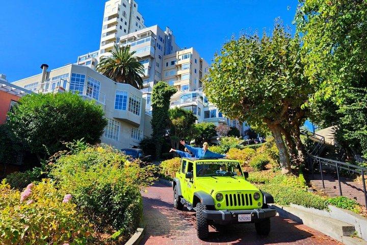 San Francisco Private Jeep Tour for Two – Golden Gate Bridge/City