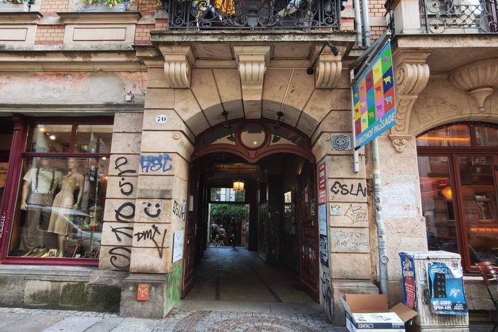 ドレスデン市内観光ツアー(バン利用、少人数制、旧市街・新市街、所要時間2.5時間)