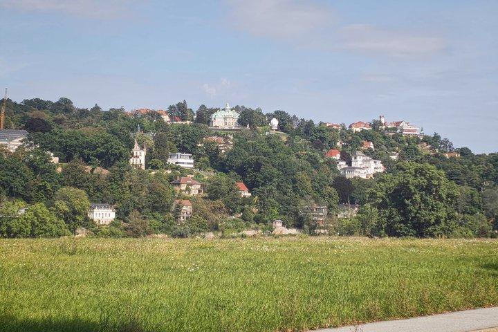 ドレスデン市内観光ツアー（バン利用、少人数制、​​旧市街・新市街、所要時間2.5時間）