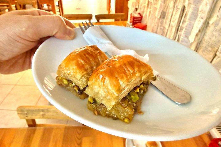 イスタンブールストリートフードツアー地元の人のように食べる