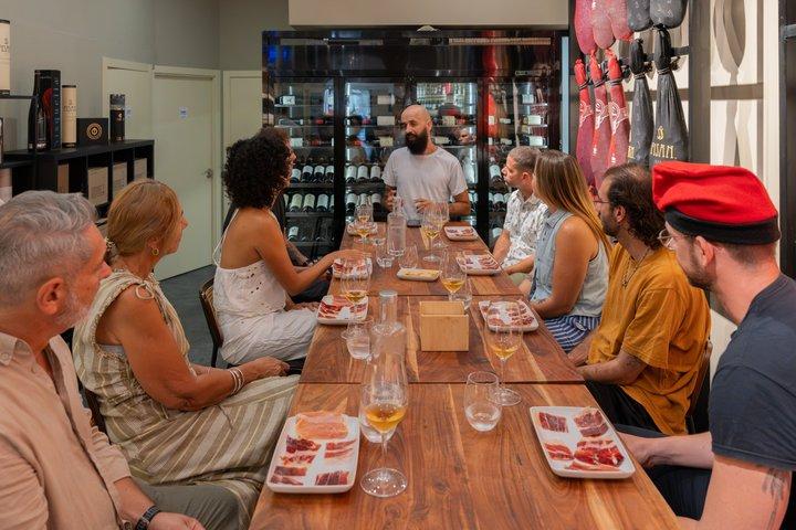 カヴァとペアリングしたハモンの試飲 スペイン最高級ハムの芸術