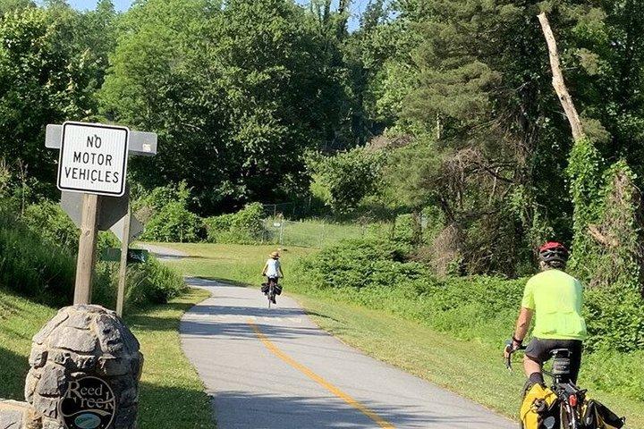 ビッグトップEバイクアドベンチャーツアー