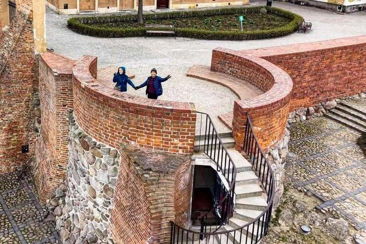 ワルシャワ旧市街と市内のハイライトウォーキングツアー ＋ お土産