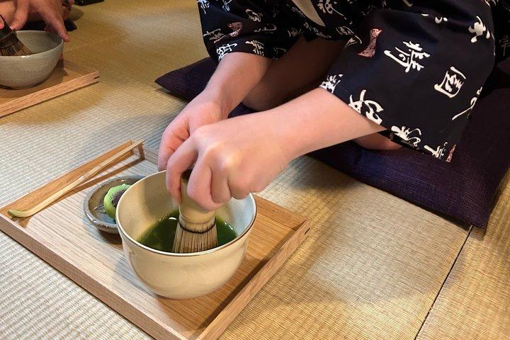 京都 : 隠れ町家で貸切茶会（キッズフレンドリー）
