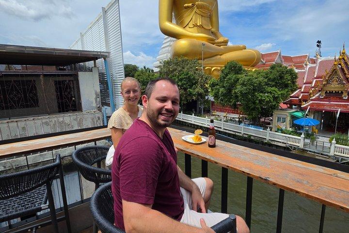 Excursão de bicicleta e mordida Backstreets Bangkok