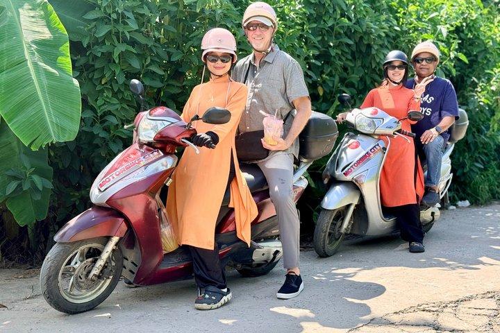 女性ライダーと行くハノイ田園バイクツアー