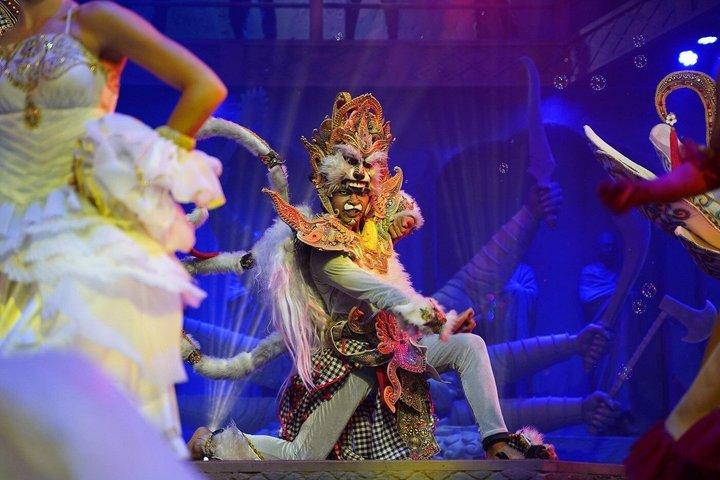 Bali Trans Studio Indoor Theme Park with Thrilling Rides