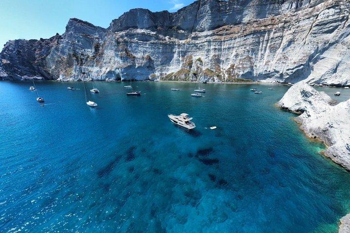 ローマからパルマローラ島とポンツァ諸島への日帰り旅行