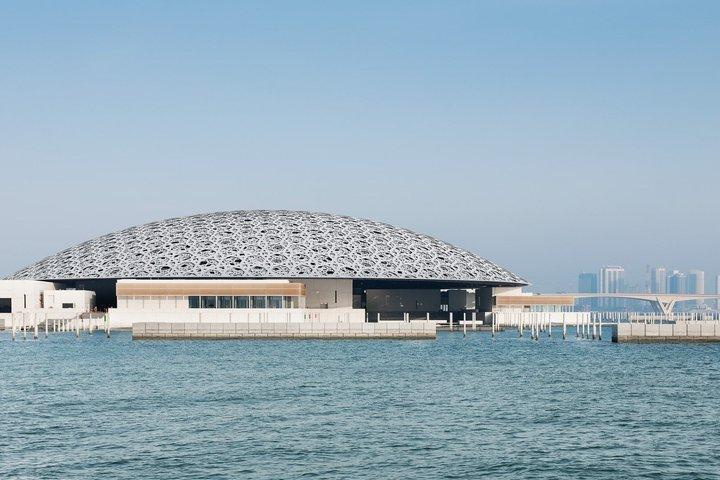 プライベートアブダビツアー グランドモスク、カスル・アル・ワタン、ルーヴル美術館