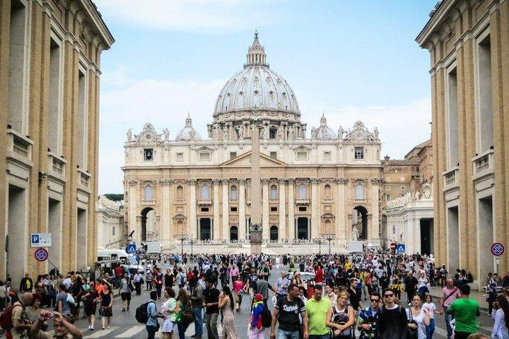 St. Peter’s Basilica Skip-the-Line Entry