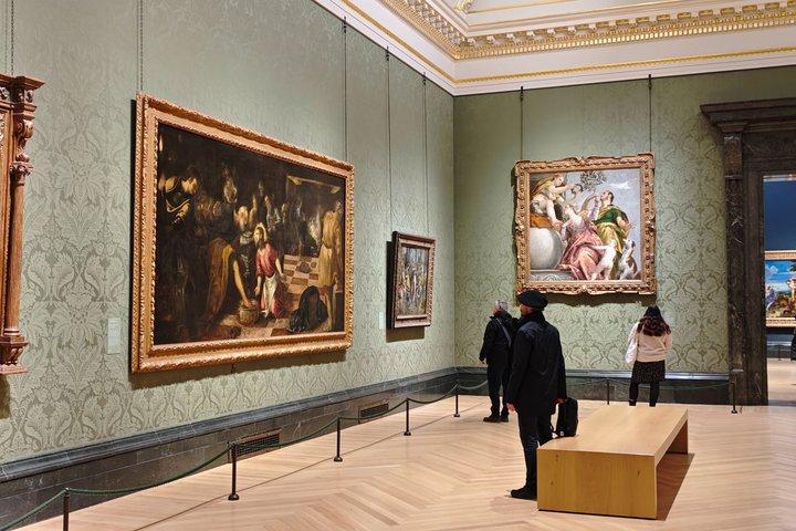 ロンドン・ヴィクトリア・アルバート博物館とナショナル・ギャラリープライベートツアー