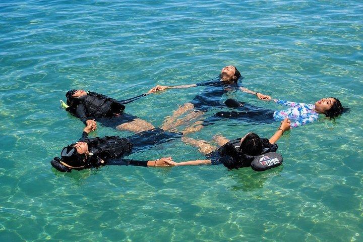 バリ島ヌサドゥアシュノーケリング体験（送迎付き）