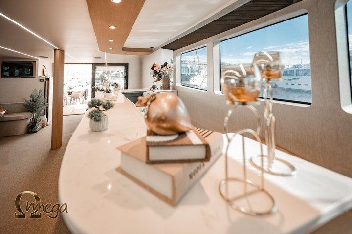 アテネ4島クルーズ：アギストリ、アイギナ、メトピ、サラミナ＆ランチ