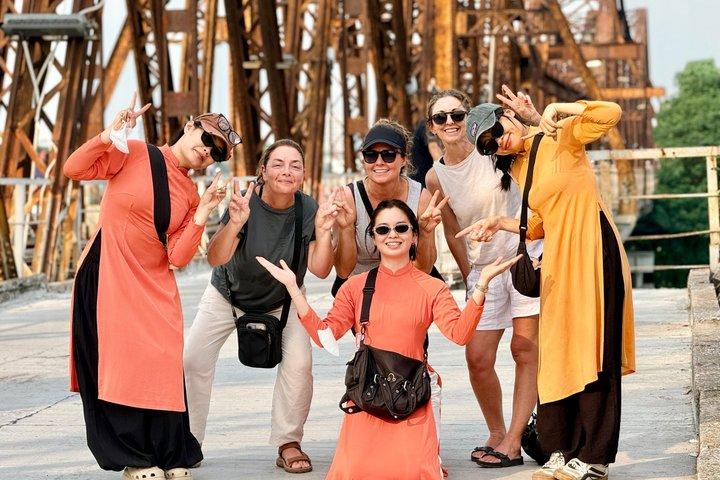 ハノイ ベスパ ツアー: 歴史 + 文化 + 観光 + 楽しい 2.5 時間