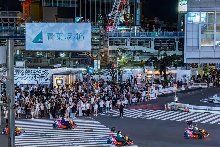 面白いコスチュームで行く渋谷ゴーカートツアー