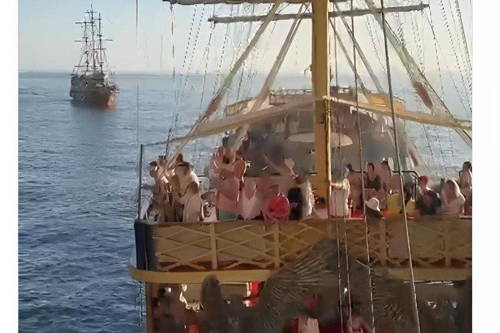 アランヤ海賊船ツアー（ランチとソフトドリンク付）