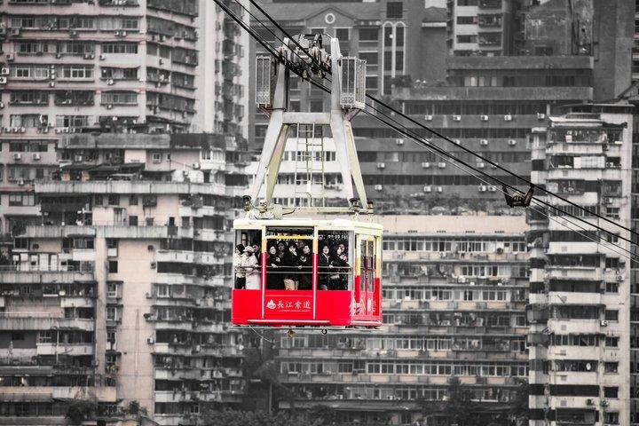 Private Chongqing Cableway & Historic Old Streets Tour