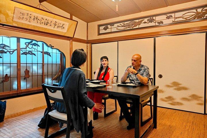 浅草の歴史と懐石料理を堪能するプライベート芸者のおもてなしの夜