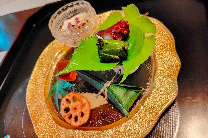 浅草の歴史と懐石料理を堪能するプライベート芸者のおもてなしの夜