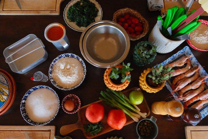 サントリーニの味覚 夢のような設定での料理教室