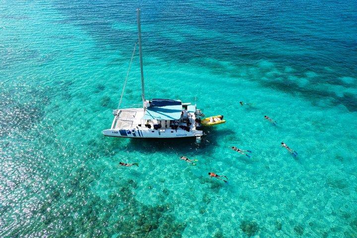 Aruba Catamaran Snorkel Sail: Appetizers, Slide, Swing & Open Bar