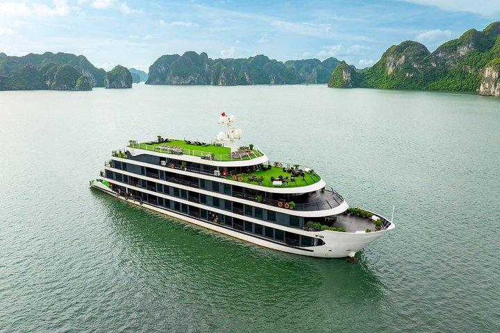 3 Day Lan Ha Bay Cruise Dark Bright Cave and Cat Ba Island