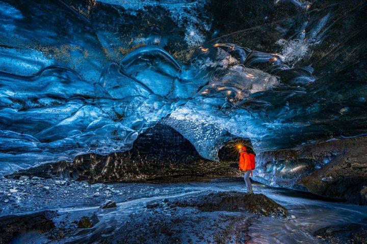 Crystal Ice Cave & Super Jeep Tour from Jökulsárlón