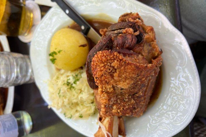 Tour gastronómico por el casco antiguo de Múnich con más de 10 especialidades y cervezas bávaras