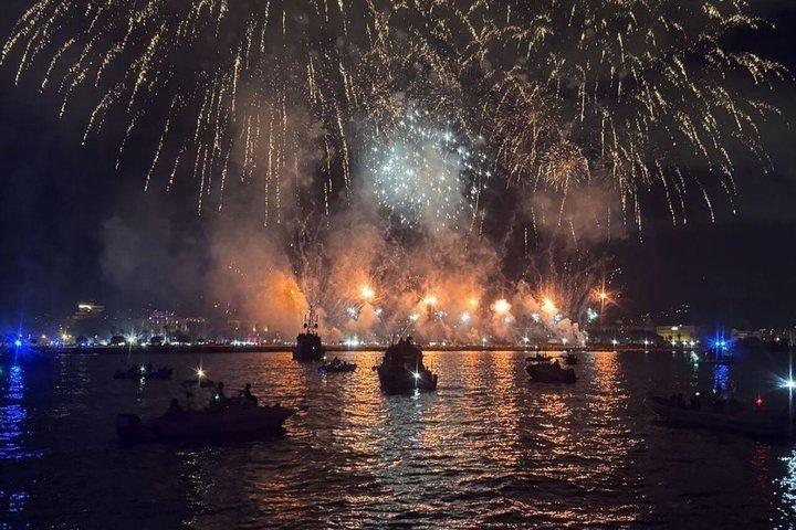New Year Bosphorus Cruise with Belly Dancer Show
