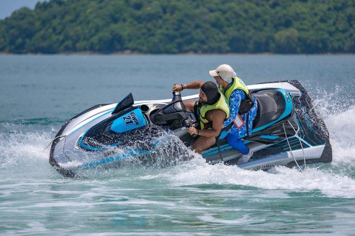 プーケットブルーホライズンジェットスキーエクスカーション