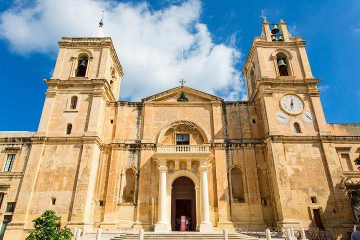 St. John's Co-Kathedraal met een lokale gids – Ticket exclusief
