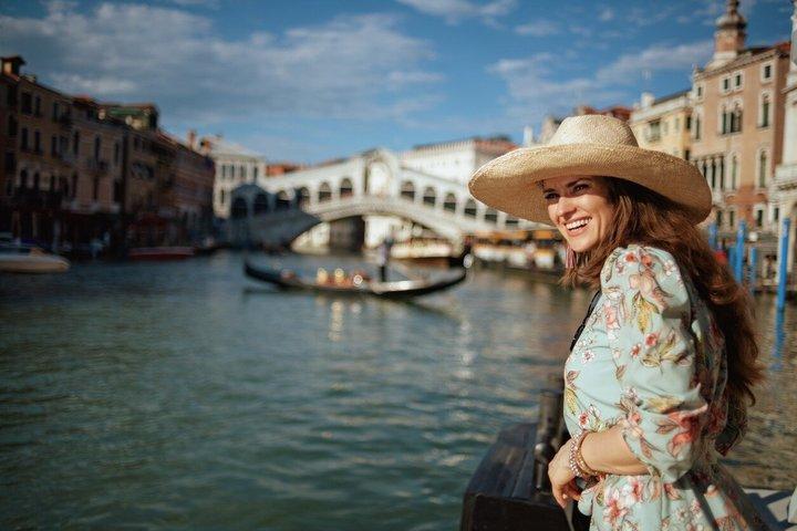 Iconic Landmarks Private Photoshoot in Venice