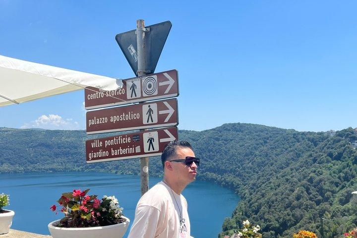 From Rome to CASTEL GANDOLFO: Photo Session, Papal Palace and Lake