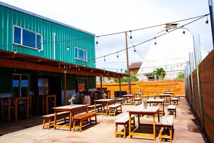 Private Oahu Speakeasy: Distillery, Tasting and Cocktail