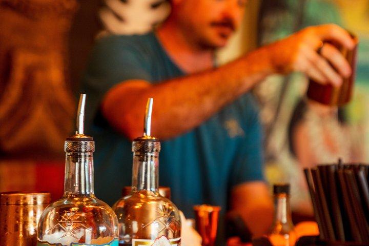 Private Oahu Speakeasy: Distillery, Tasting and Cocktail