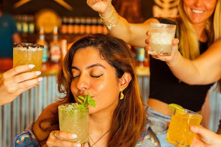 Private Oahu Speakeasy: Distillery, Tasting and Cocktail
