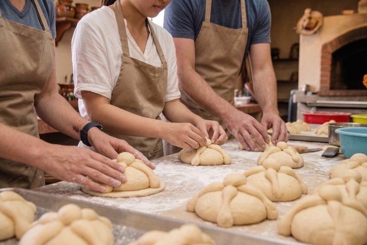 プエブラから:プエブラの死者の日と死者の日のパン作りワークショップ