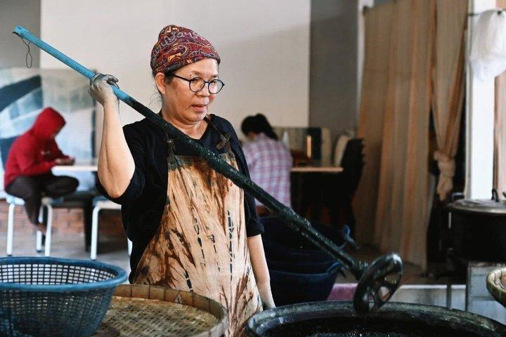 チェンマイでのプライベートインディゴタイダイワークショップ
