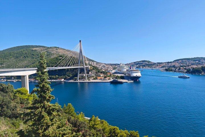 Day Trip Dubrovnik and Surroundings in VIP Class