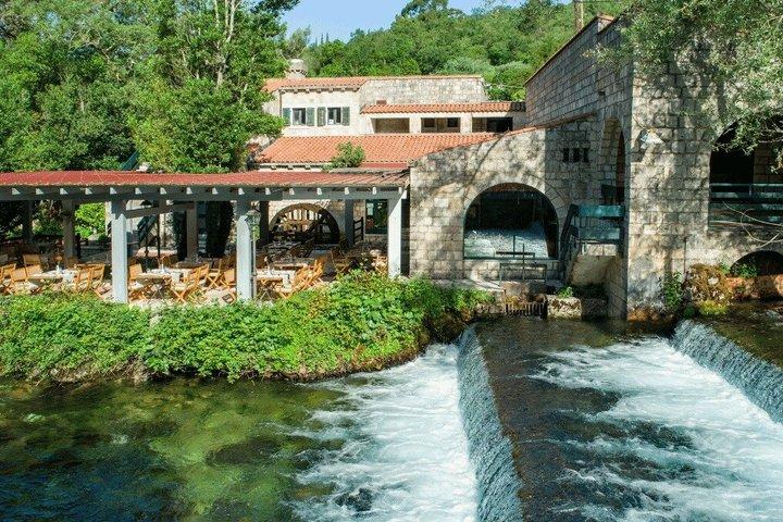 Day Trip Dubrovnik and Surroundings in VIP Class