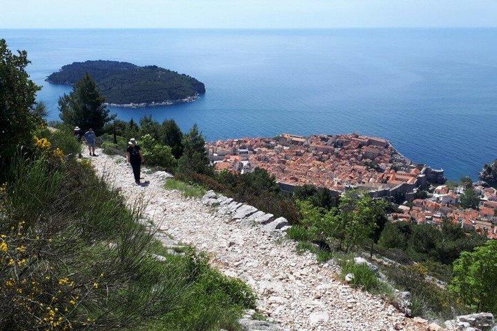 Day Trip Dubrovnik and Surroundings in VIP Class