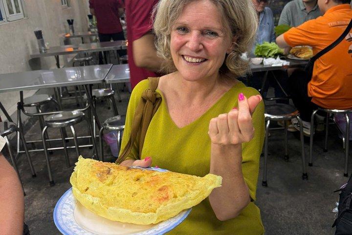 サイゴンバイクフードツアー 10品試食付き