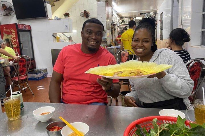 サイゴンバイクフードツアー 10品試食付き
