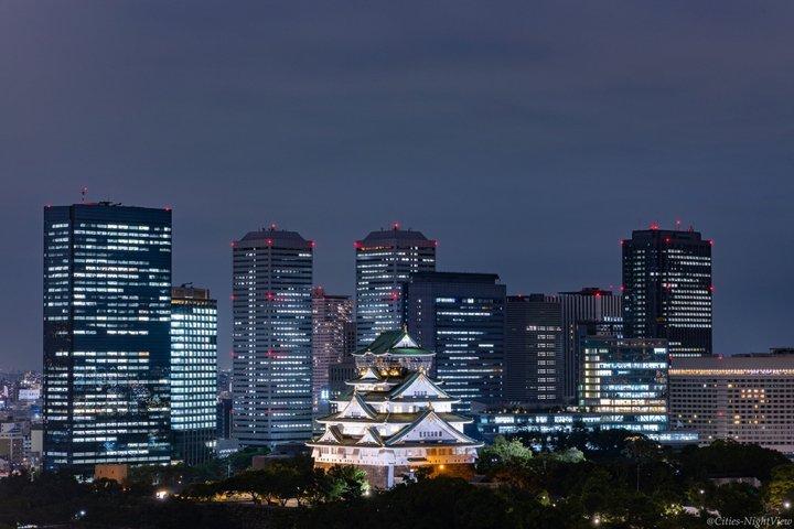 Osaka Castle Night Walk & Guided Tour