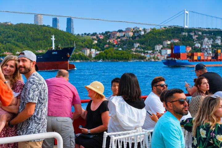 Bosporen sightseeingkryssning med audioguide